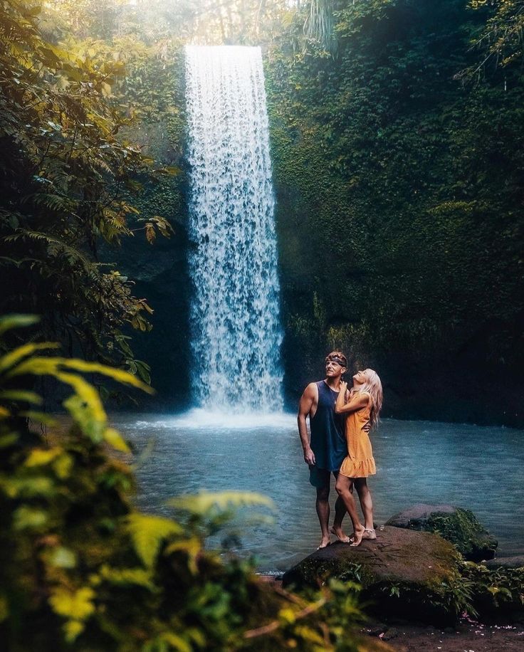 ICONIC BALI WATERFALLS TOUR